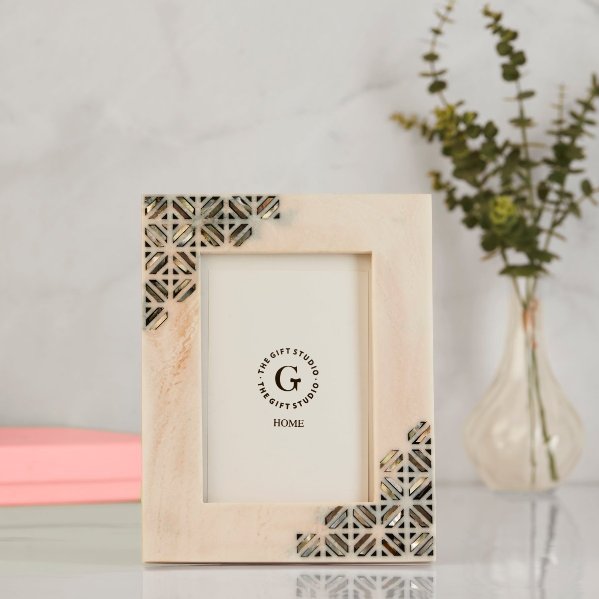 Resin Photo Frame With Mop Inlay